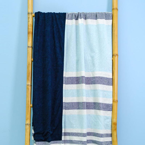 cotton-bay-royal-stripe-backed-fouta-aqua-navy-throw-2_600x600_crop_center.jpg