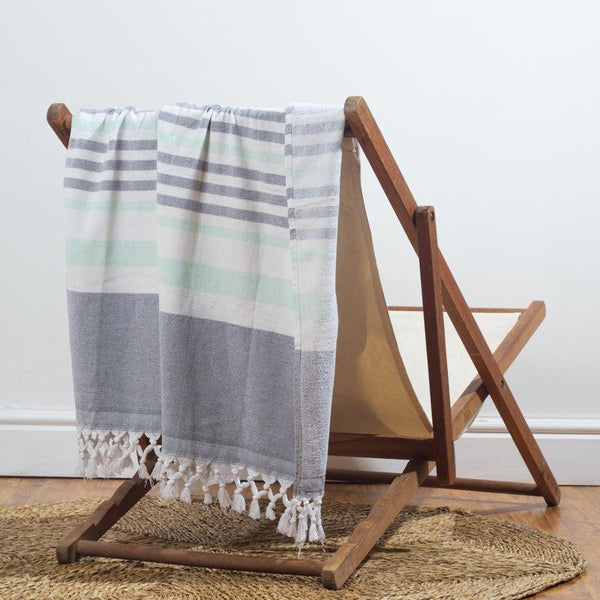 cotton-bay-thick-border-summer-fouta-beach-towels-2_600x600_crop_center.jpg