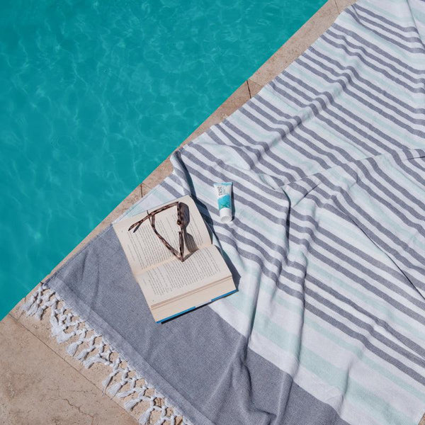 cotton-bay-thick-border-summer-fouta-beach-towels_600x600_crop_center.jpg