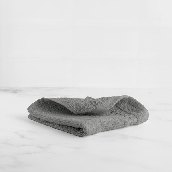 deluxe-waffle-zero-twist-face-cloth-towels-4_600x600_crop_center.jpg