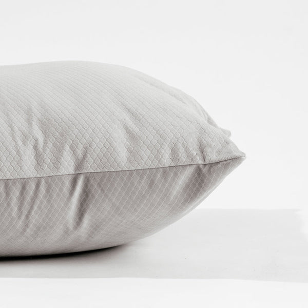 home_life-luxe-collection-honeycomb-velvet-scatter-light-grey-scatter-3_600x600_crop_center.jpg
