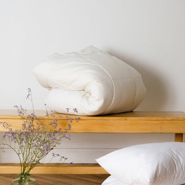premium-goose-down-soft-feather-duvet-inner-inner-2_600x600_crop_center.jpg